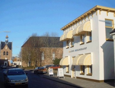 In this old building, which consists of 4 different parts (1895, 1913, 1924 and 1987) Galerie Beeldkracht is located. The gallery shows on 2 floors in 7 rooms artworks from artists from all over the world