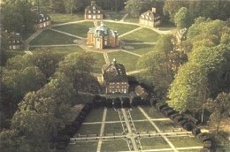 Very interesting and worth to visit is also Schloss Clemenswerth in Sgel, Germany. It can be easily reached by car, its about a one hour drive from Galerie Beeldkracht.